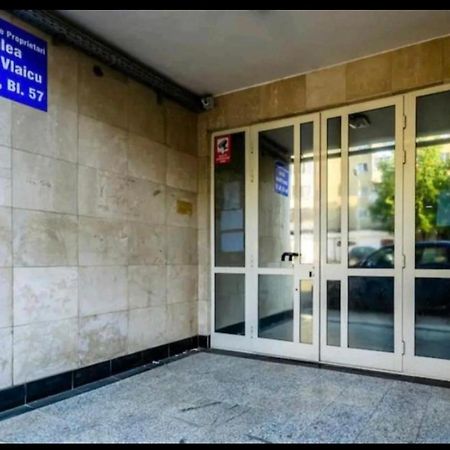 Apart Uta3 Apartment Арад Екстериор снимка